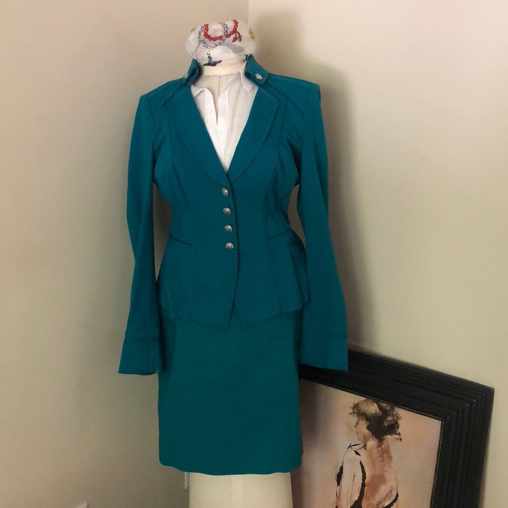 Pretty and Powerful 3 Piece Suit